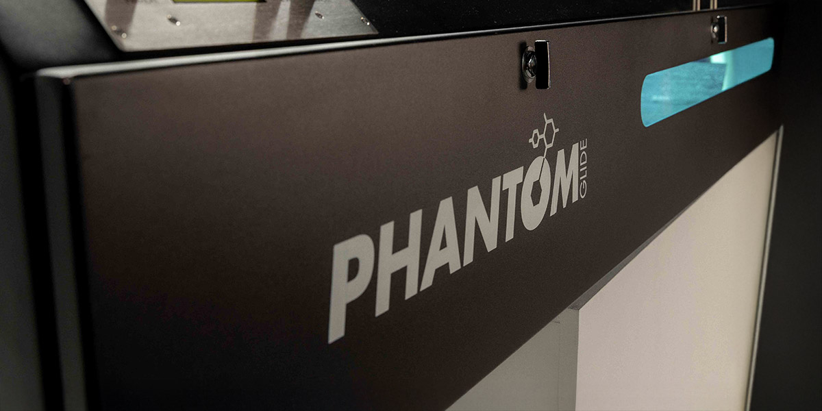 Phantom Glide - Gliding without waxing